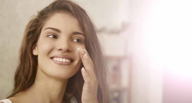 A Lazy Girl’s Guide: To Your Evening Skin Care Routine